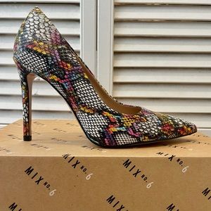 🔥NEW Mix no 6 Multicolor Snakeskin Pump